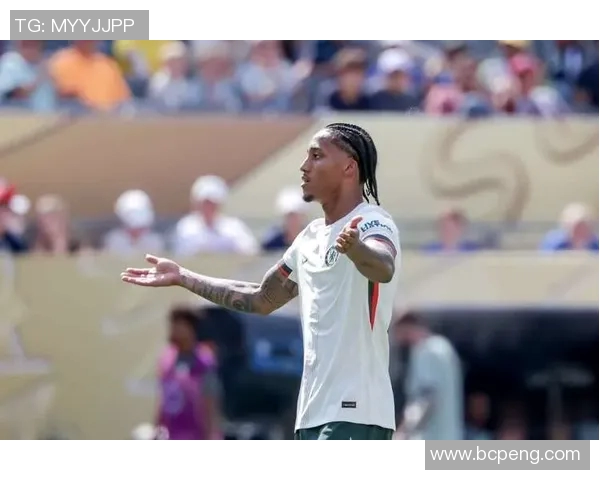 萨卡在足总杯中梅开二度助力球队晋级展现出色状态 萨卡在足总杯中梅开二度助力球队晋级展现出色状态