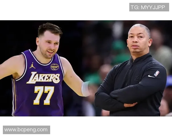 快船主帅宣布下课，球队需重新调整